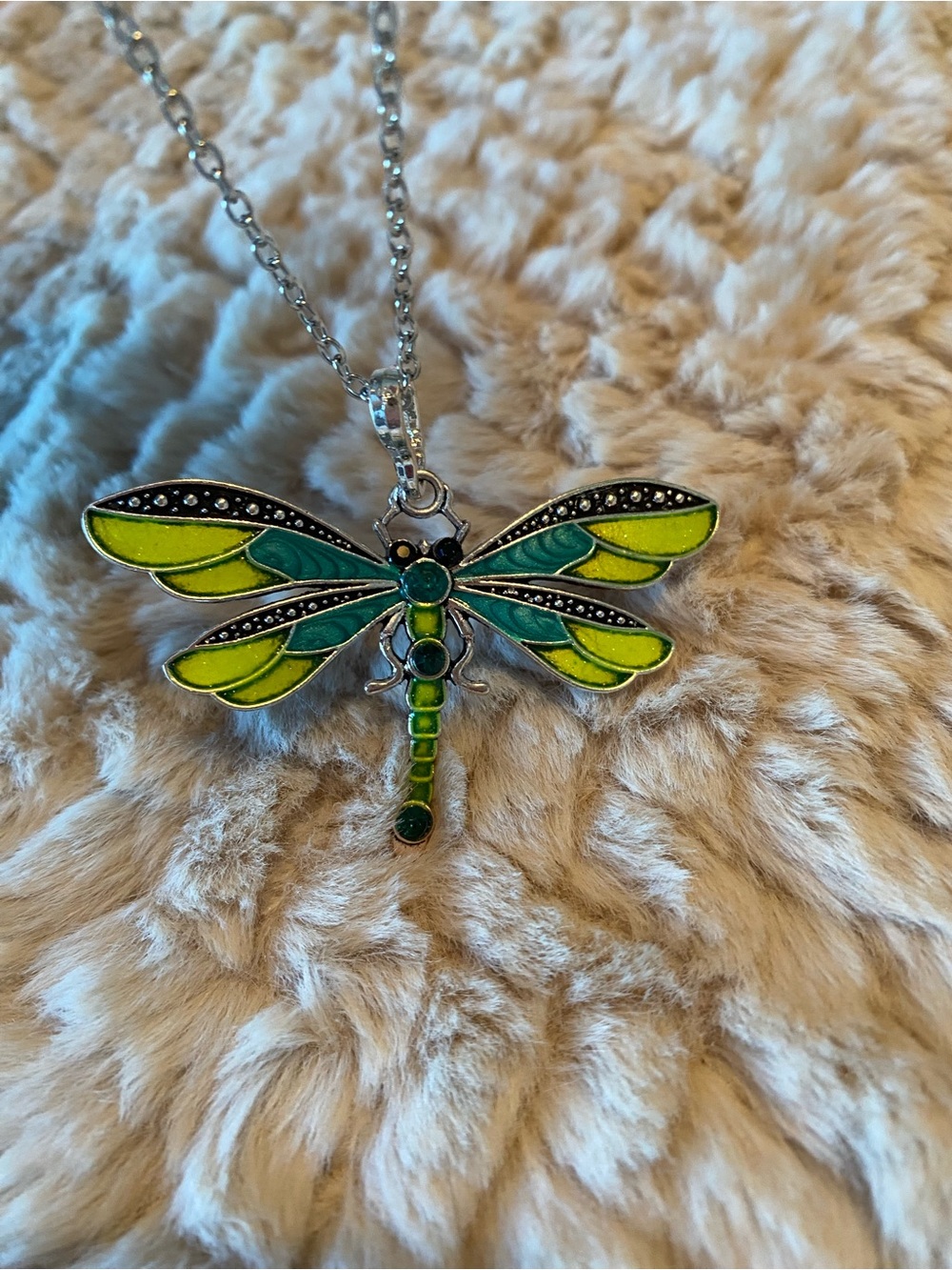 🌸 Dragonfly Pendant - NWOT Teal and Yellow with Adjustable Chain - Picture 6 of 8